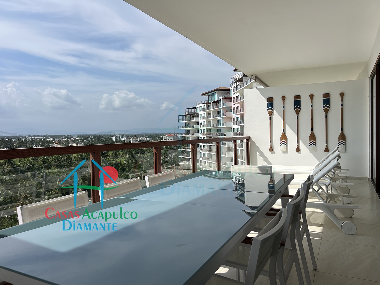 La Isla Emerald M8 - Terraza 3 La Isla Emerald M8 - Terraza 3